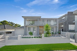 44 Wellington Road, Hurstville