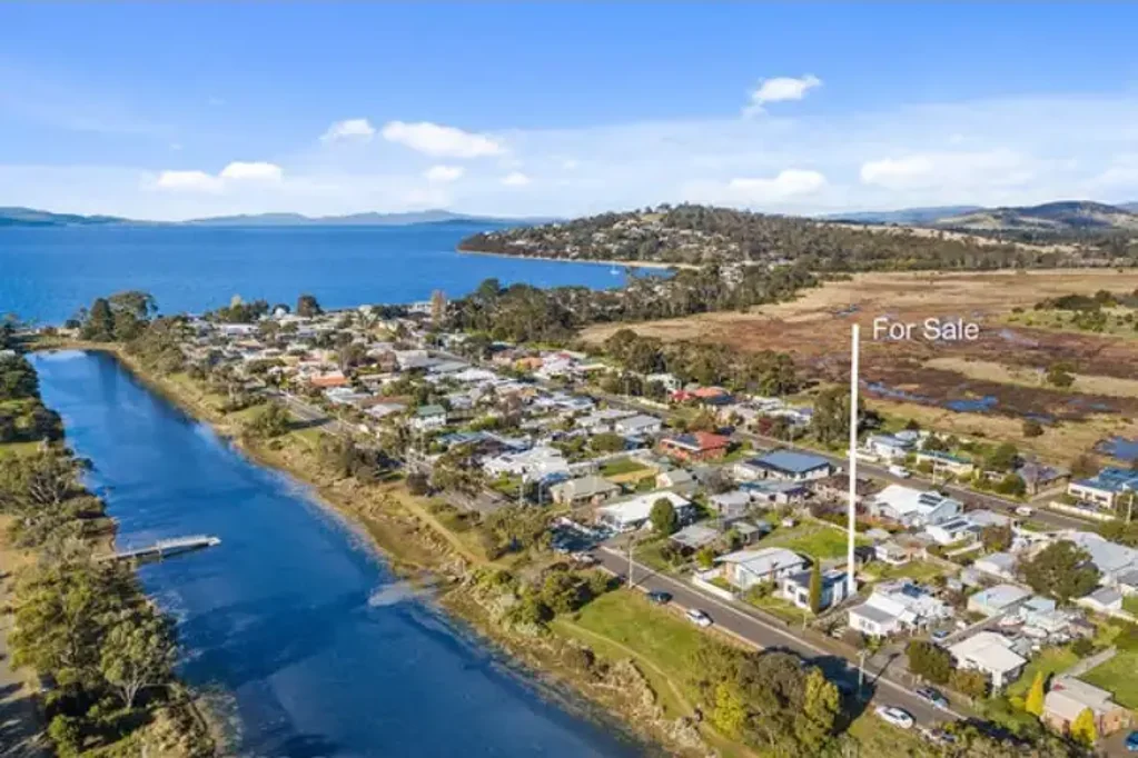 27 South Terrace, Lauderdale, TAS 7021