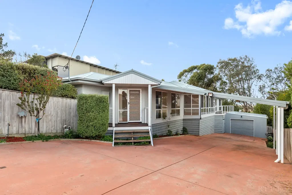 Ocean Grove 4Zimmer Family Haven in an Idyllic Leafy Pocket