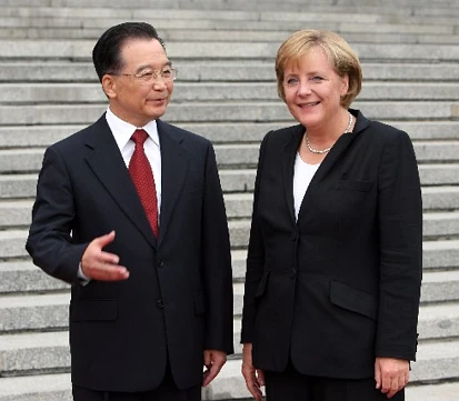 温家宝：中国将为外国投资者提供更好的法律保护环境