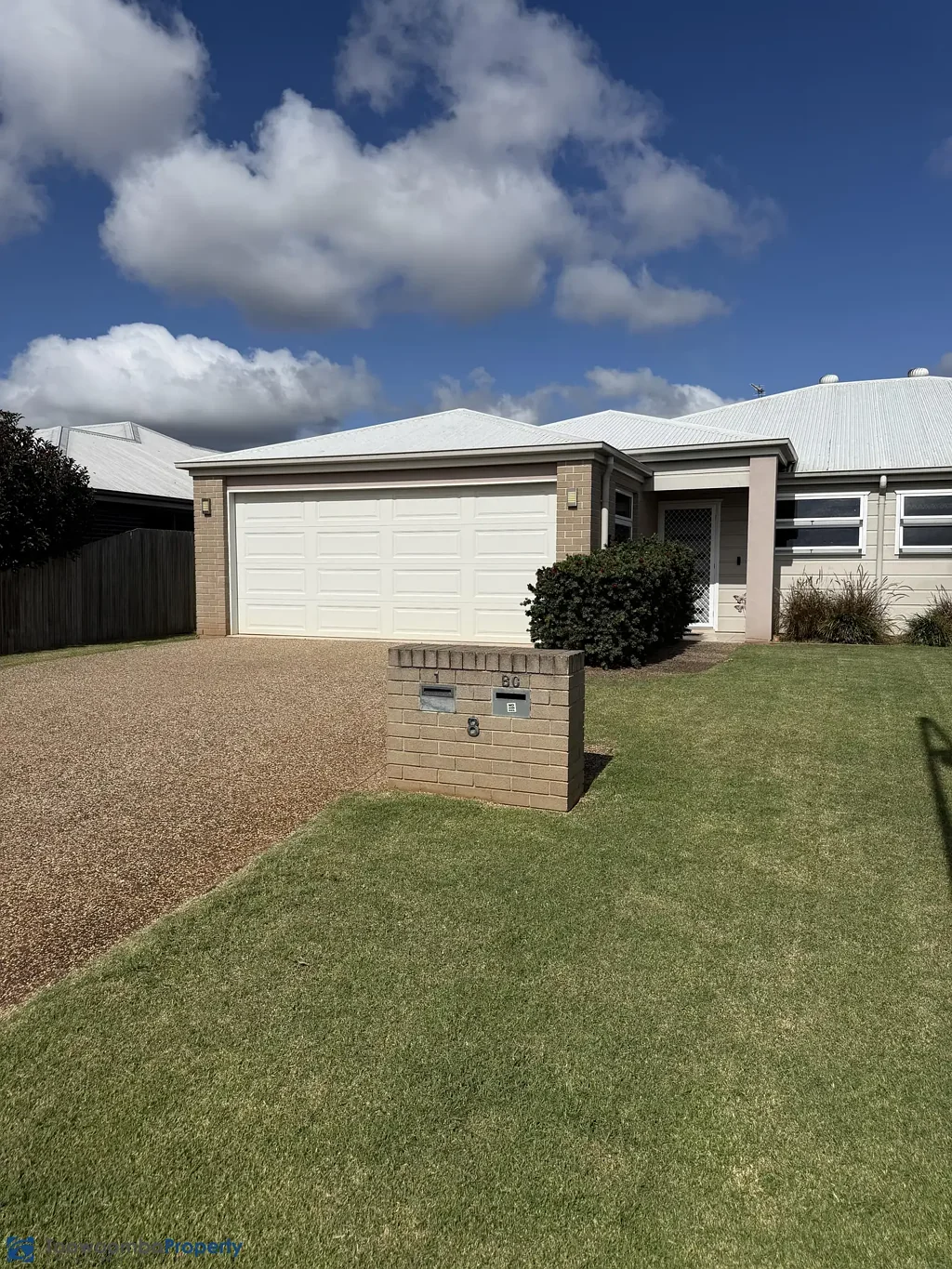 Spacious & Modern Living in Quiet Middle Ridge Cul-de-Sac