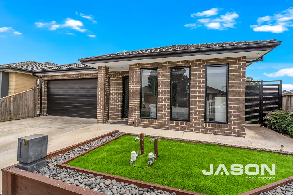 23 Straw Flower Circuit, Greenvale, VIC 3059