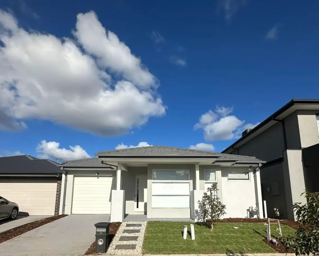 Spacious 3-Bedroom Family Home in Prime Location