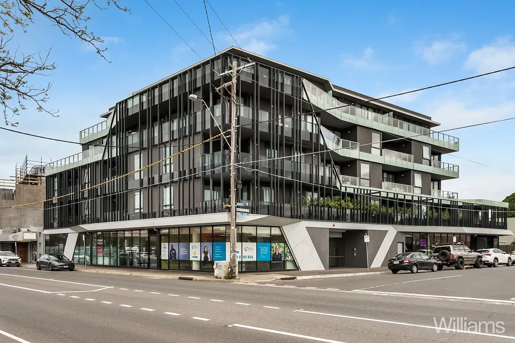 Stylish Two-Bedroom Apartment in Newport