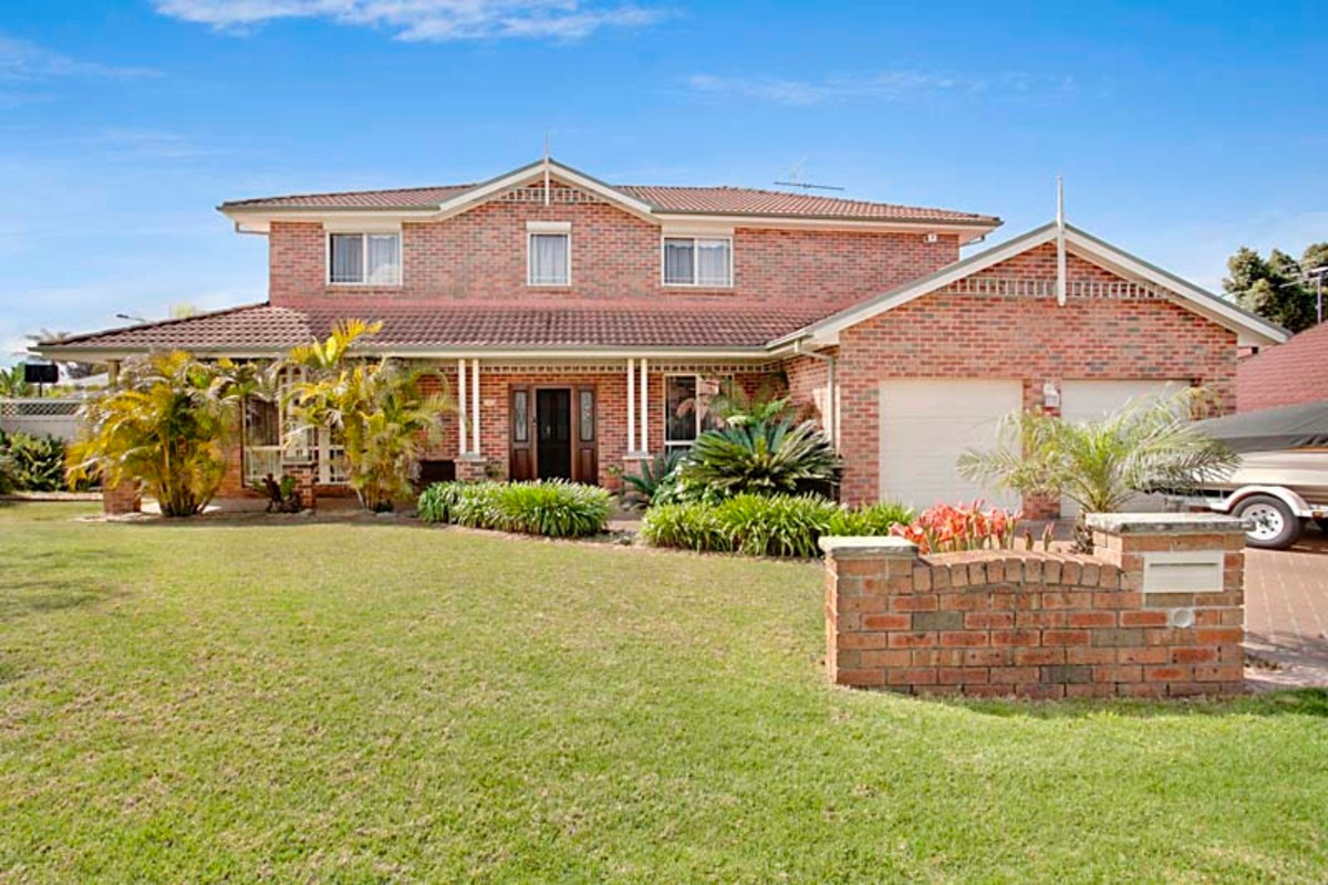 18 MINNEK CL, GLENMORE PARK NSW 2745, 0 Schlafzimmer, 0 Badezimmer, House