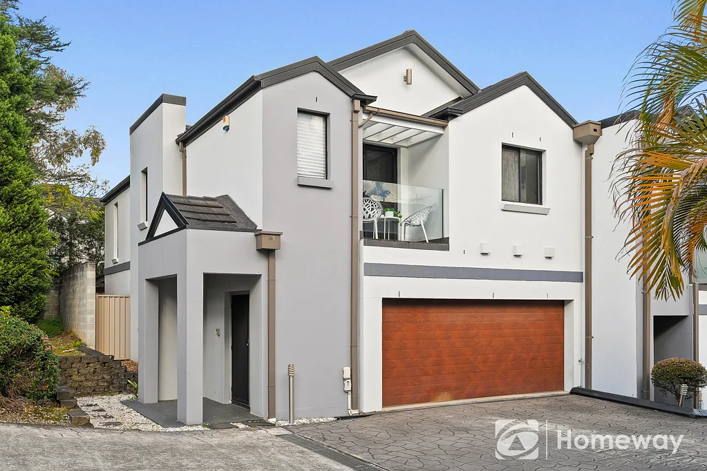 Castle Hill 3Kwarto Stunning Townhouse - Walk to Metro