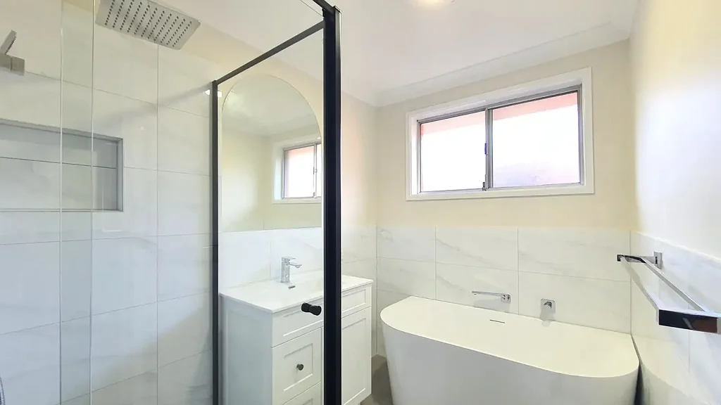 Gorgeous Brand New Bathroom