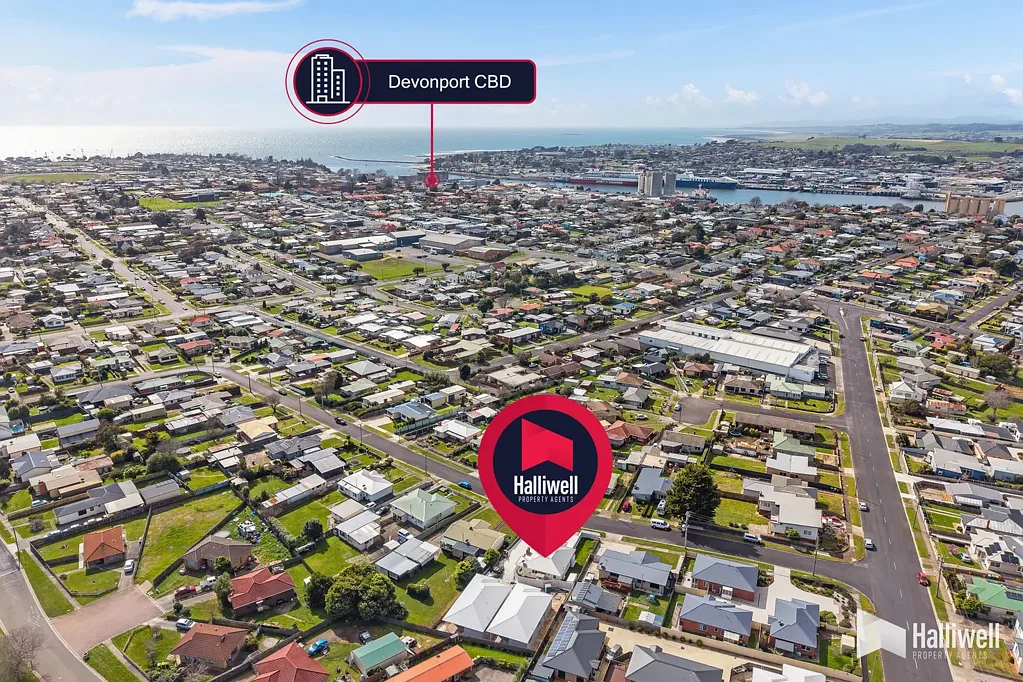 Devonport 3બેડરૂમ A Smart Start or Investment in Sought-After Devonport Location