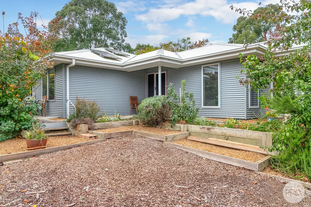 17 Haines Street, Creswick, VIC 3363