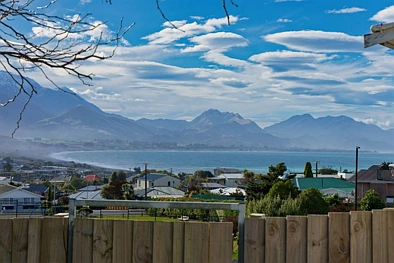Kaikoura 2 Slaapkamer Mountains Behind, Sea In Front