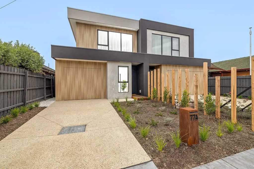 Bonbeach 4ਬੈੱਡਰੂਮ Modern Coastal Living Awaits - Brand New Town Residence