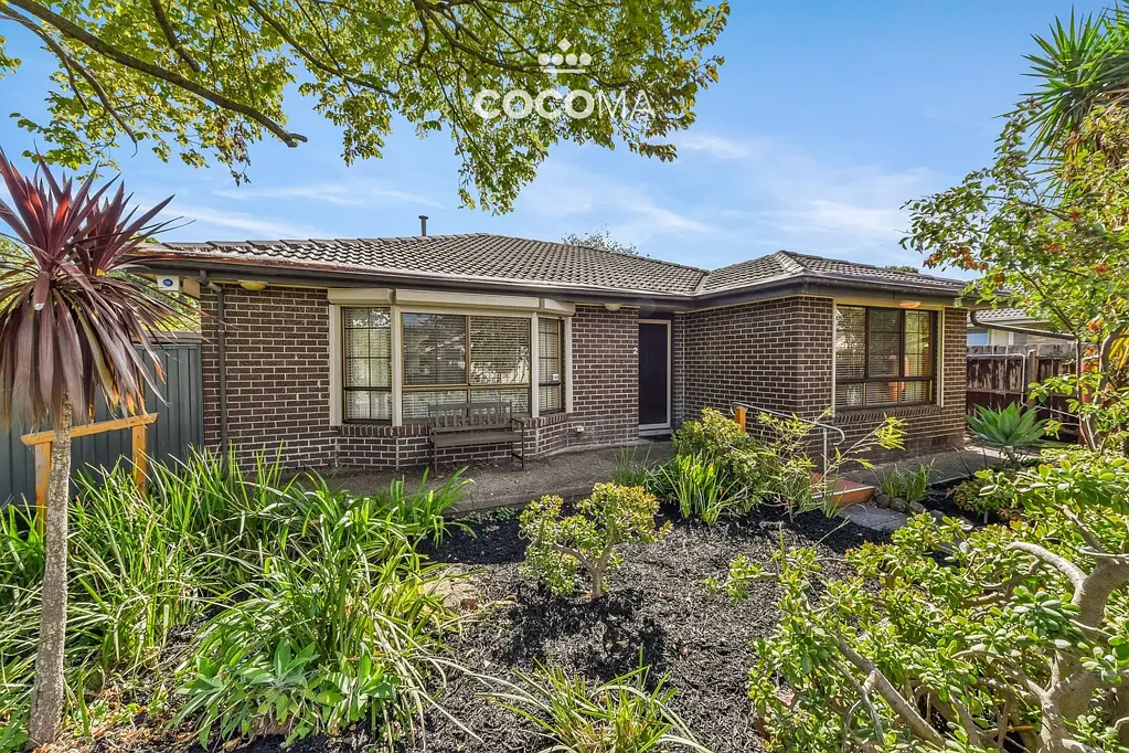 2 Deanswood Close, Keysborough, VIC 3173