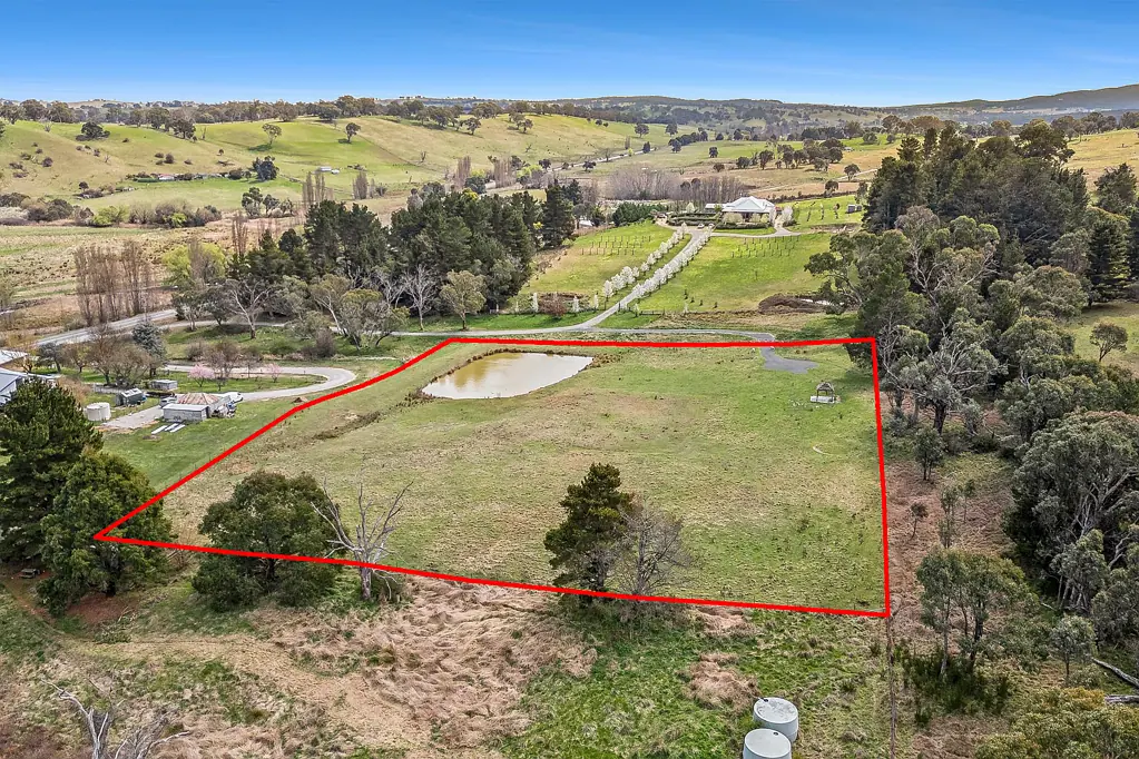Binda COUNTRYSIDE RETREAT