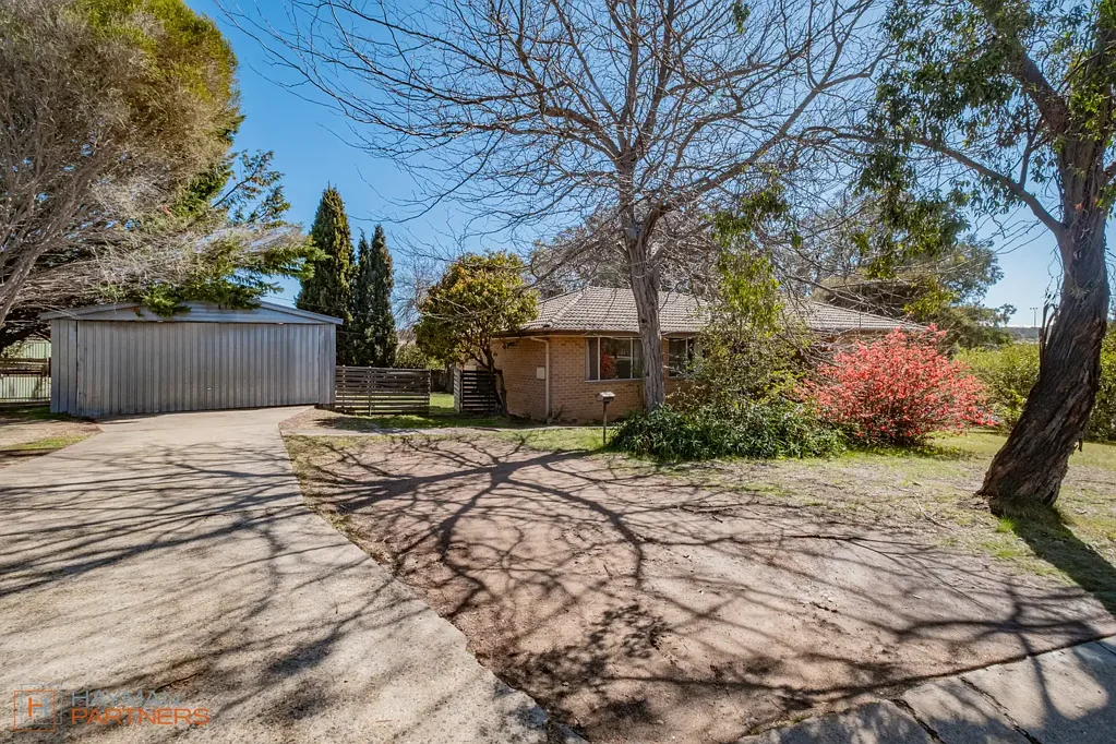 Wanniassa 3房  Great Potential on a Prime 979m² Corner Block