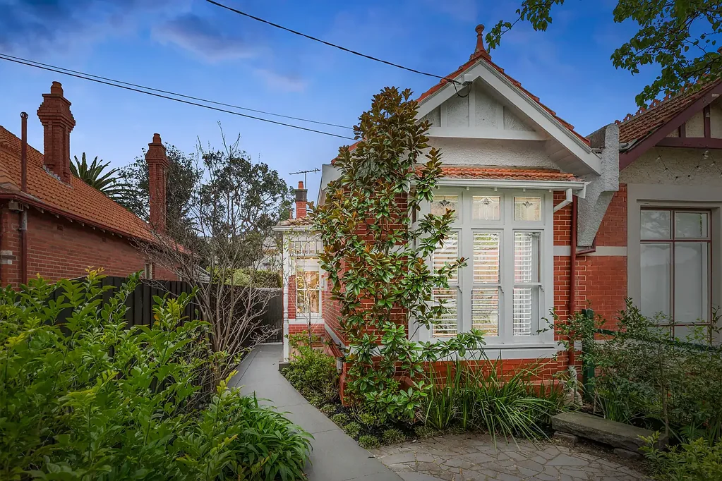 16 Mozart Street, St Kilda, VIC 3182