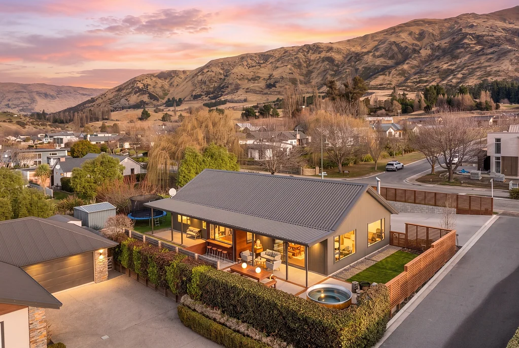 Wanaka 4બેડરૂમ Lake, Lifestyle & On The Move