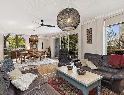 1/1 Kings Park Avenue, Crawley, North West Perth, 3 غرف, 2 حمامات, Apartment