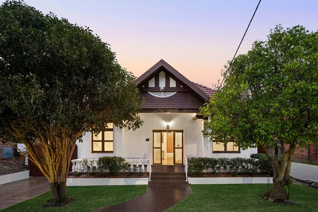 Haberfield 4Habitaciones Classic Charm on an Exceptional Family Estate