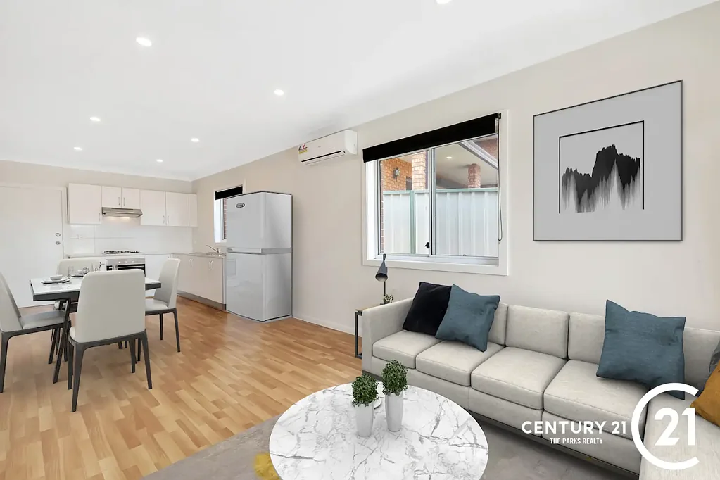 Bright, Modern & Convenient – Ideal for a Small Family
