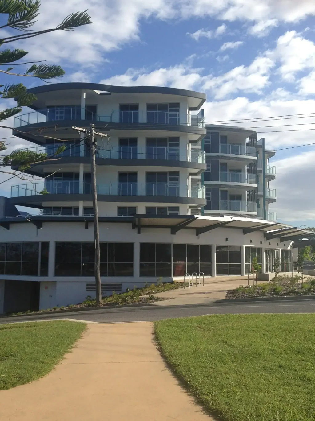COASTAL LIVING WITH OCEAN VIEWS