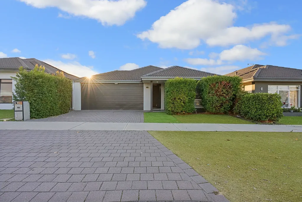 Harrisdale 4房  MODERN LOW MAINTENANCE LIVING