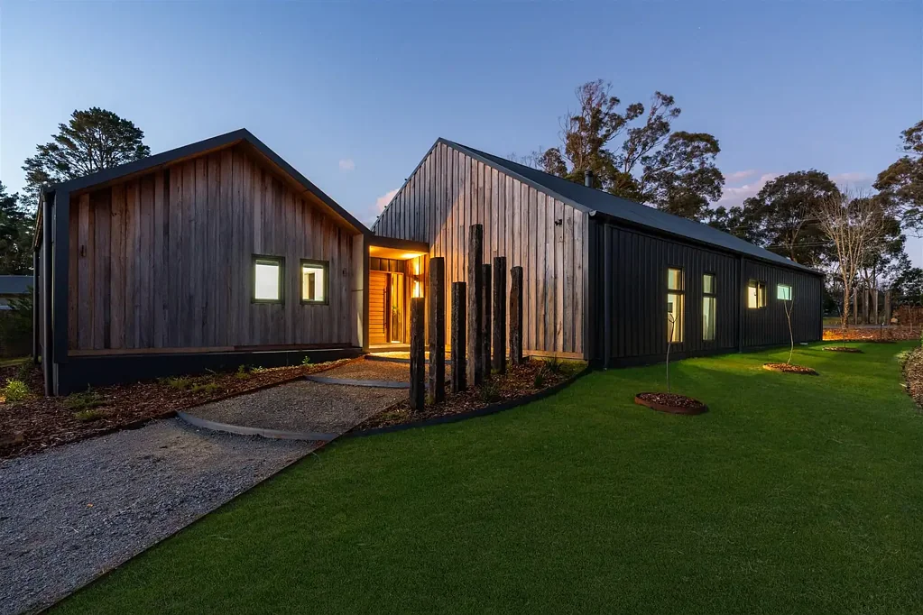 Wingello 5 Bedroom Architectural Excellence Meets Southern Highlands Serenity