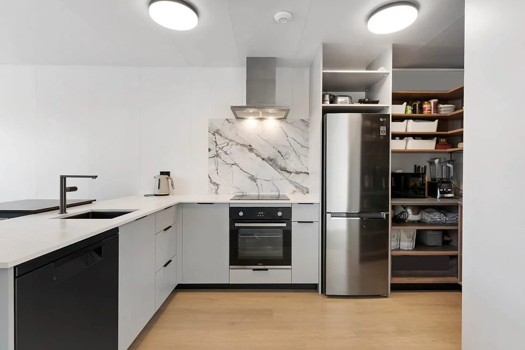Epsom 1 Bedroom Your DGZ Starter or City Bolt Hole