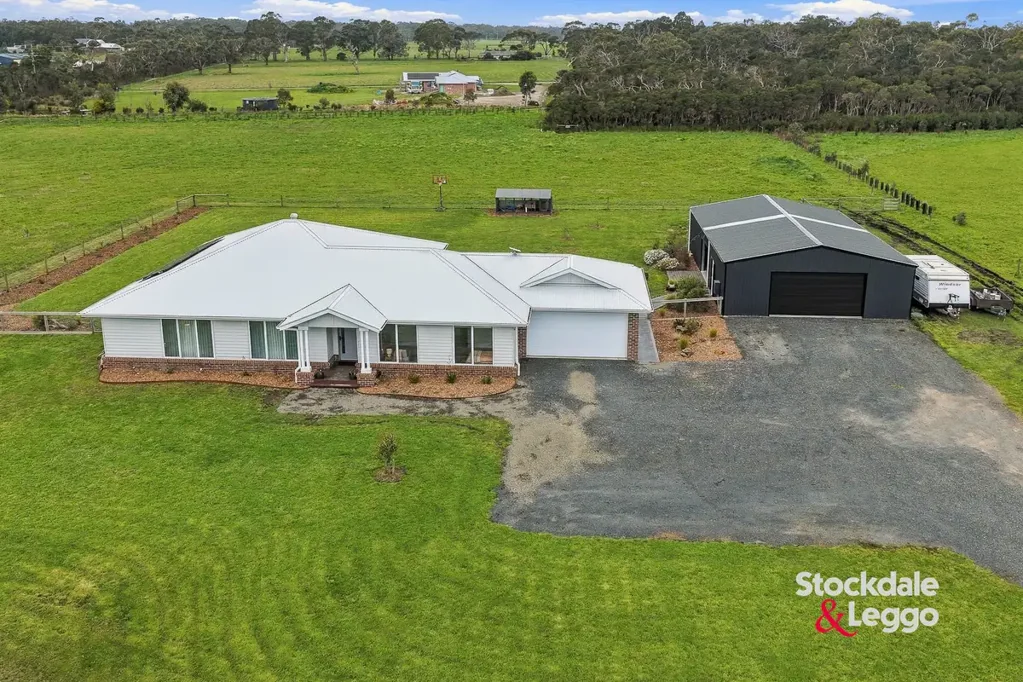 Wattle Bank 4બેડરૂમ Thoughtful Design, Open Space & Rural Views