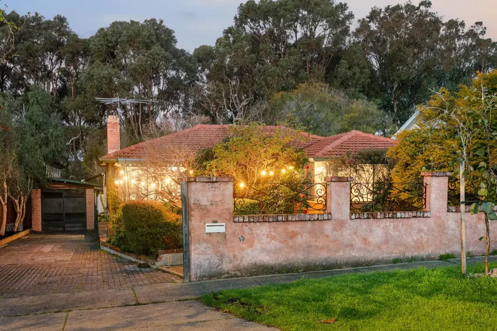 48 Bromley Road, Hilton, WA 6163