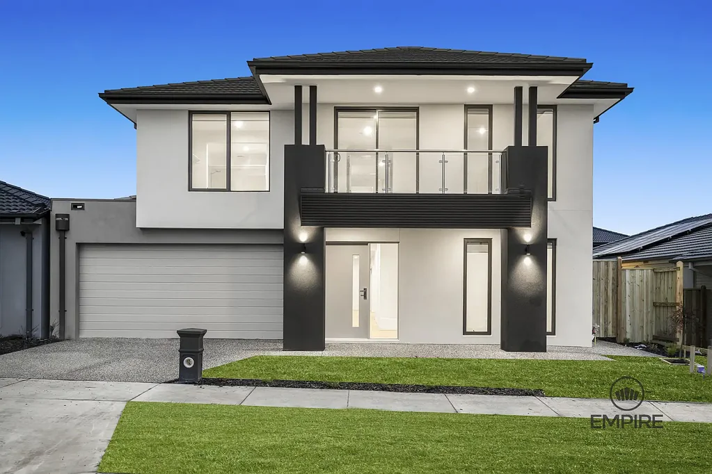 36 Guliing Rise, Clyde North, VIC 3978