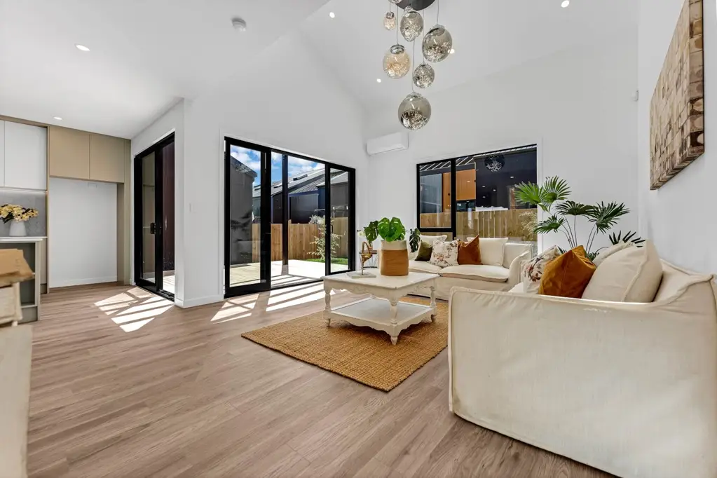 Karaka 4Kwarto Luxurious Home in the Heart of Karaka!