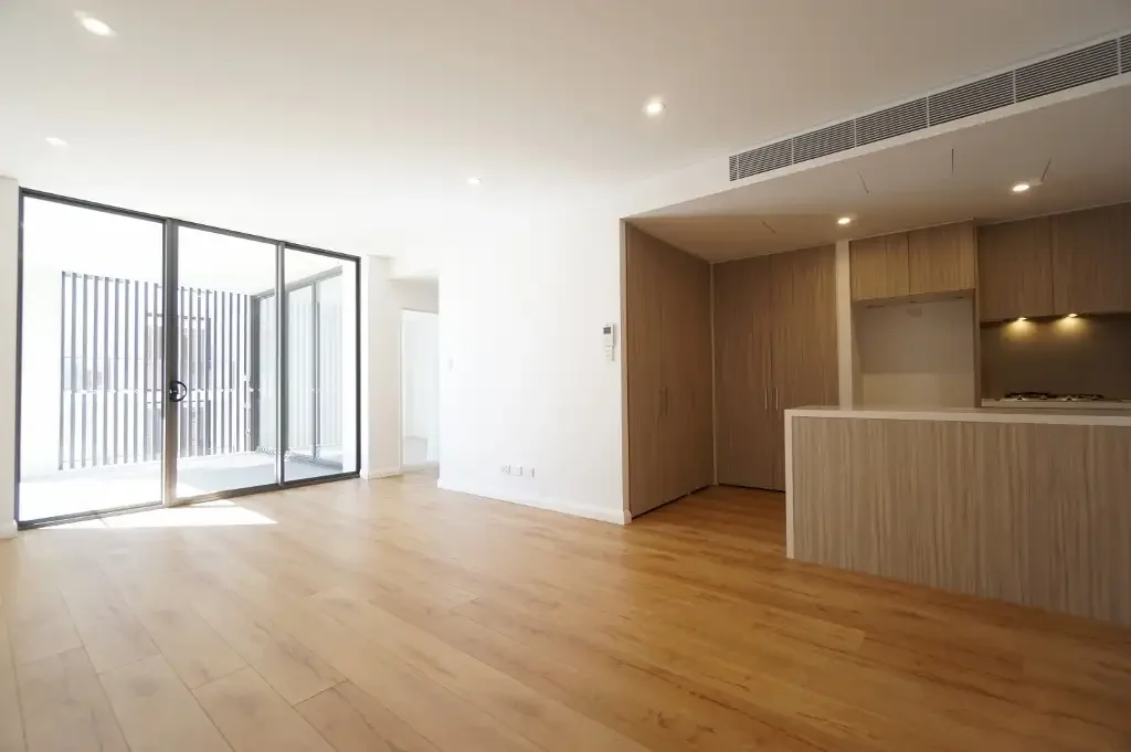 Modern Two Bedroom Apartment In Prime Location