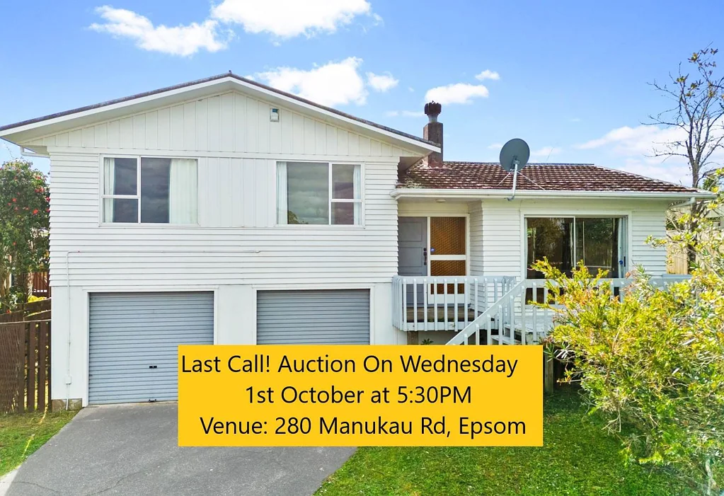 15 Zita Maria Drive, Massey, Waitakere City, Auckland