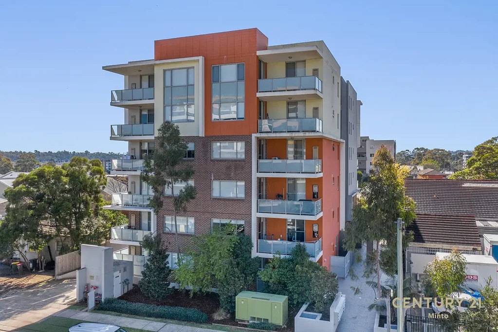 Campbelltown 2غرفة نوم Stylish Two Bedroom Apartment with Double Car Space & Prime Location