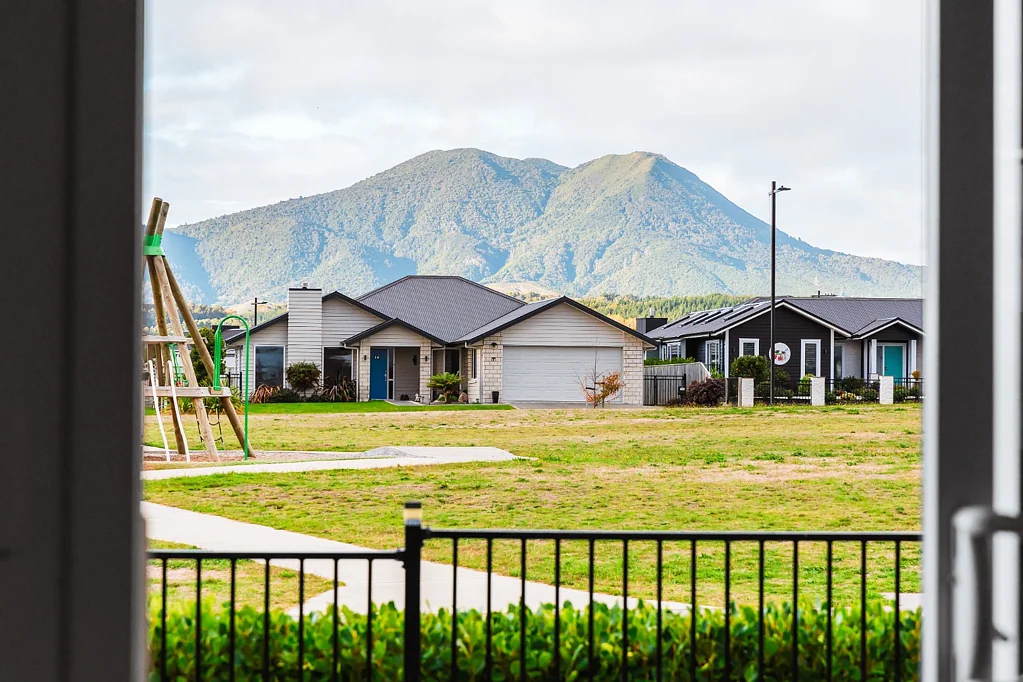 Modern Comfort in Prime Wharewaka Location Ã¢ÂÂ Lifestyle Meets Convenience