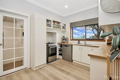 4 Martin Road, Longwarry, VIC 3816, 2 Bedrooms, 2 Bathrooms, House
