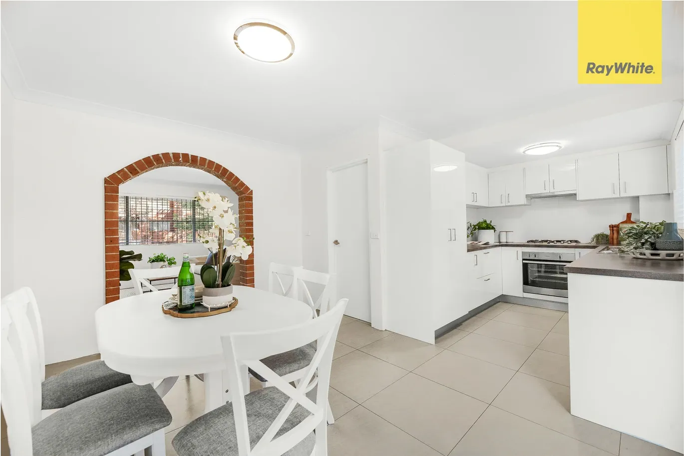 15 WIGRAM ST, HARRIS PARK NSW 2150, 0部屋, 0バスルーム, Townhouse