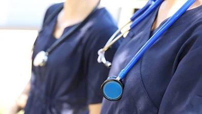 上周新增12,202例，另增14例死亡！42%的人再次感染，病例数字出现攀升