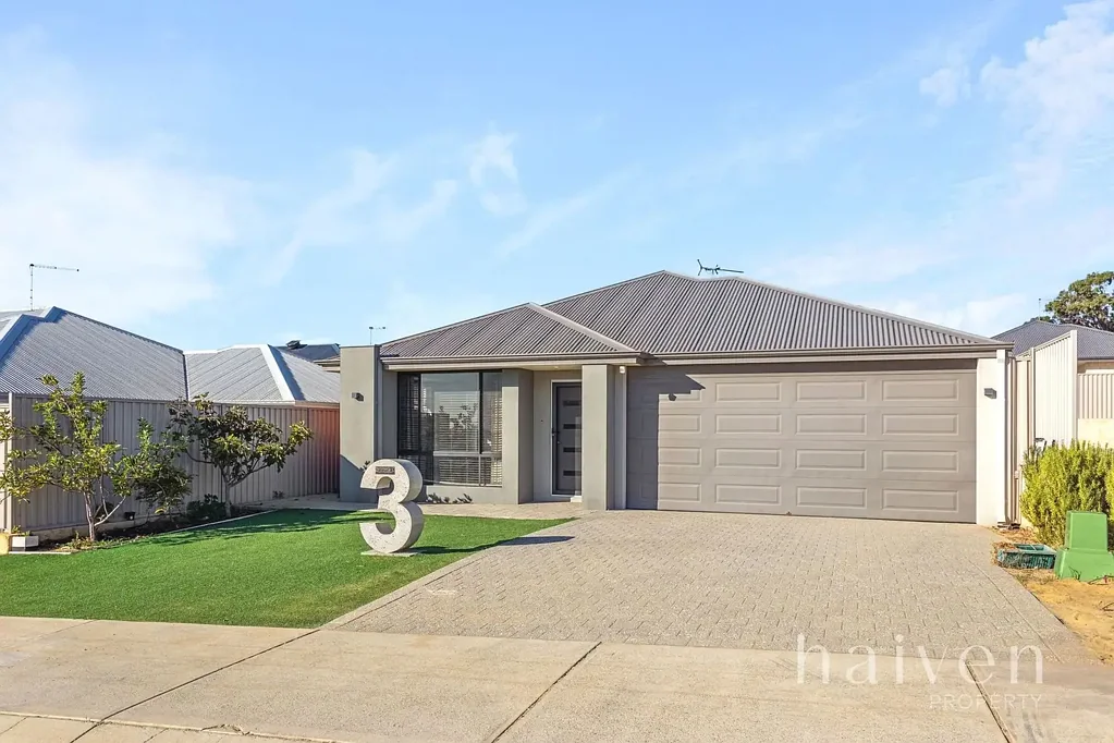 3 Lomandra Rise, Sinagra, WA 6065