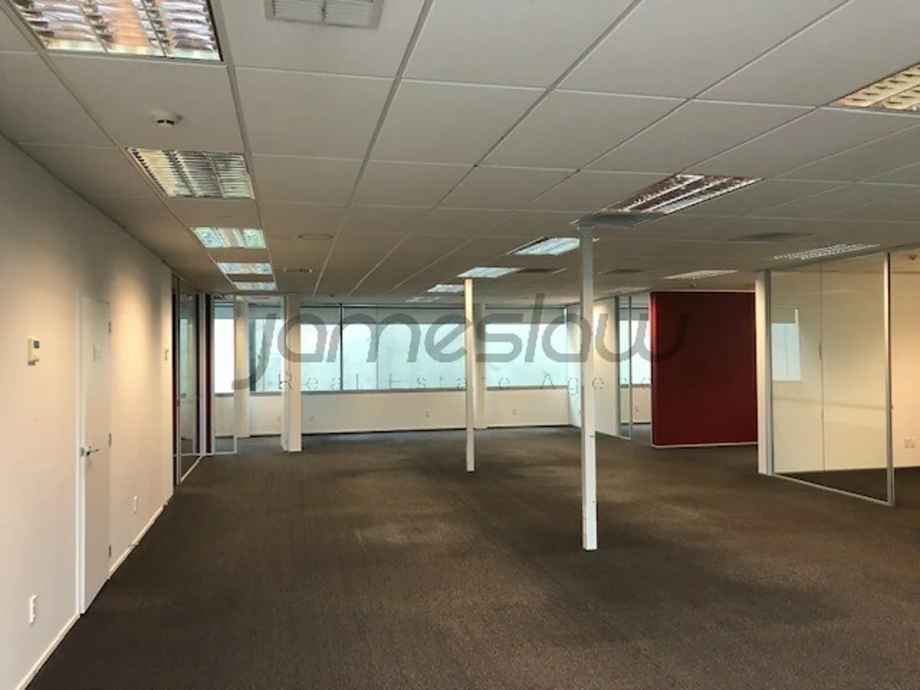 Rosedale Popular Triton Drive Office with 6 Car Parks