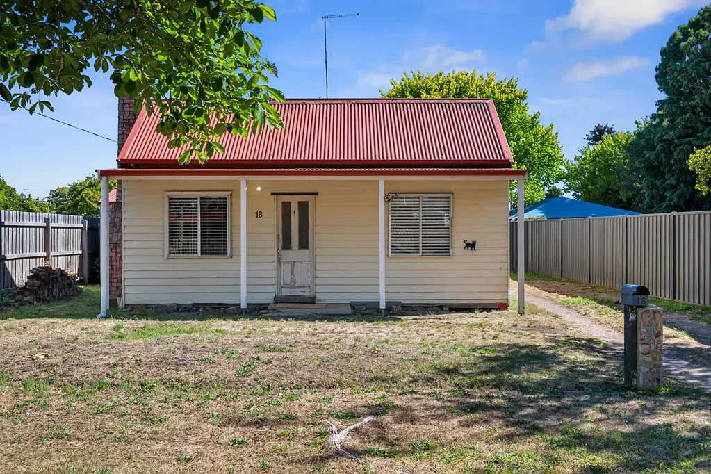 18 Dunsford Street, Lancefield, VIC 3435