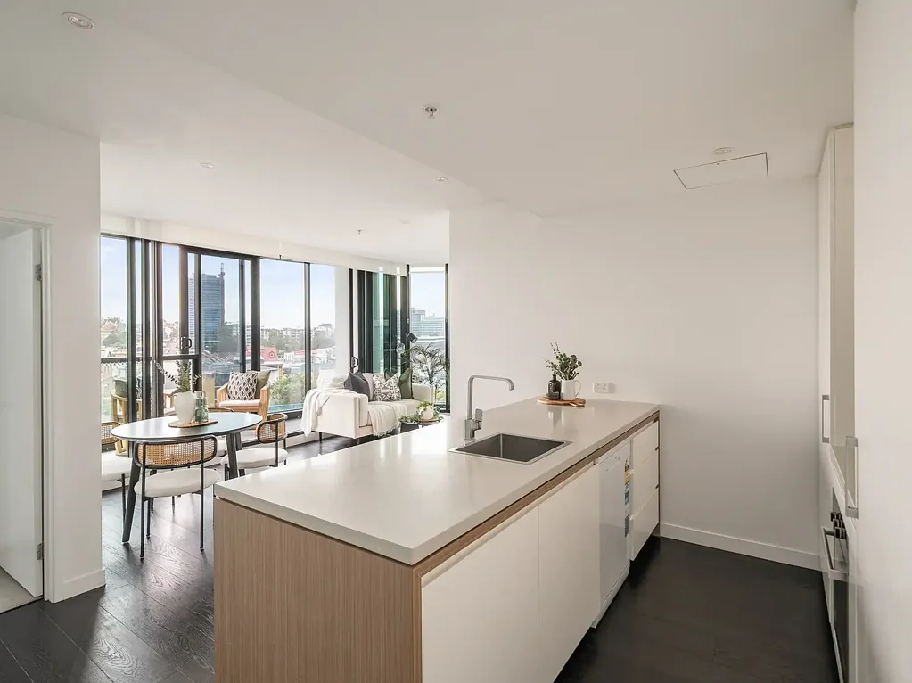 Fortitude Valley 2 Bedroom Elevated Two-Bedroom Living in the Iconic FV Precinct
