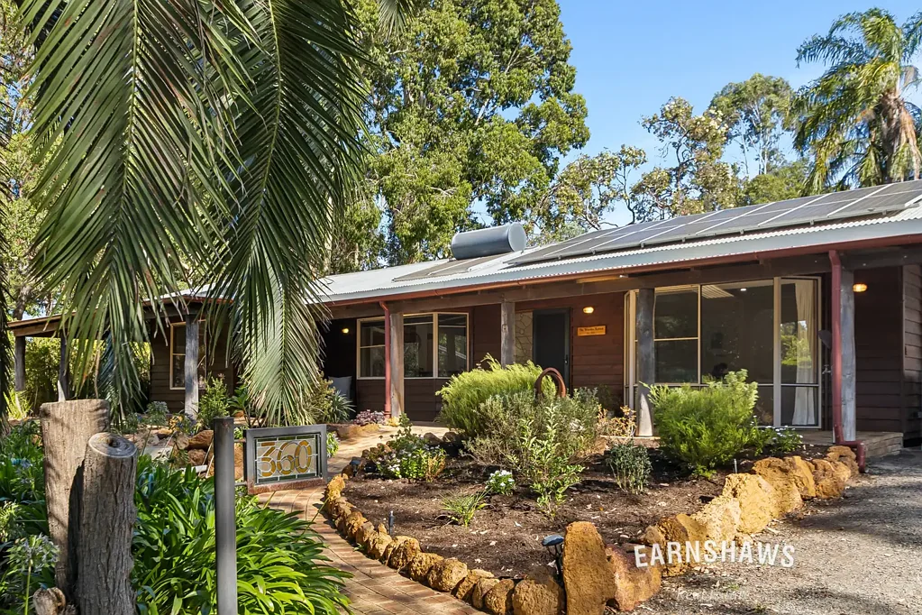 360 Wilura Road, Mundaring, WA 6073