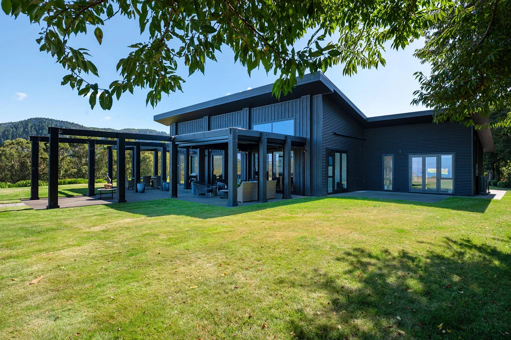 Kinloch  Private estate of scale, sophistication and beauty
