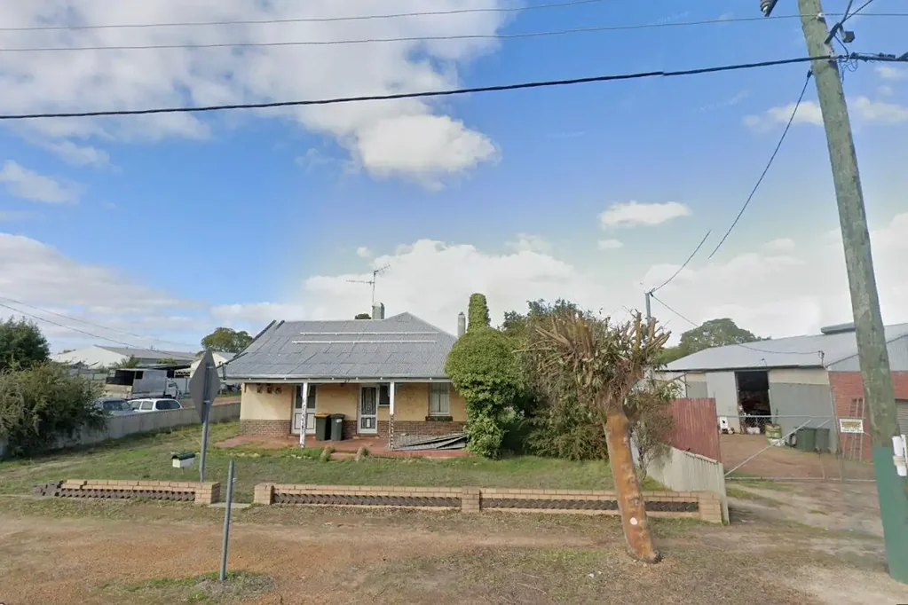 Katanning  GOLDEN INVESTMENT OPPORTUNITY!!