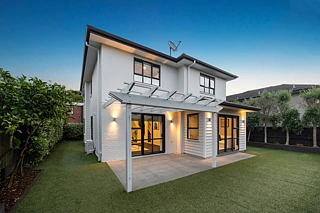 33 Kauriki Terrace, Stonefields, Auckland City
