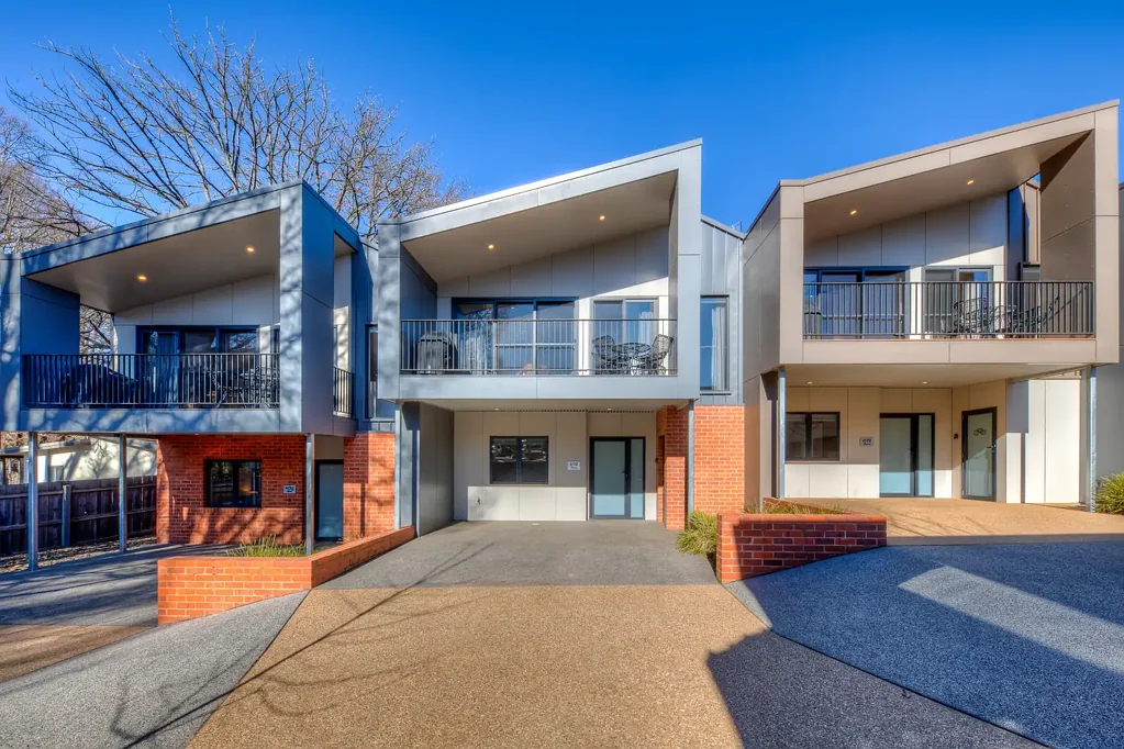 Bright 2房  'HESTER' - Part of Brights Premier Art Series Townhouses