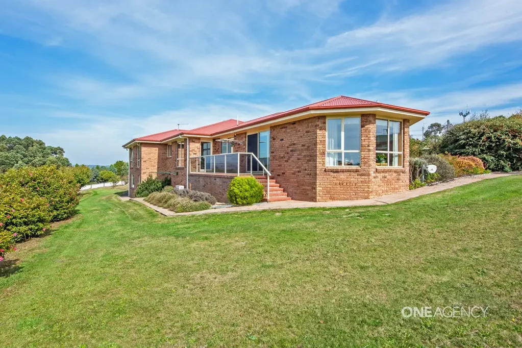 19 Sampson Avenue, Smithton, TAS 7330