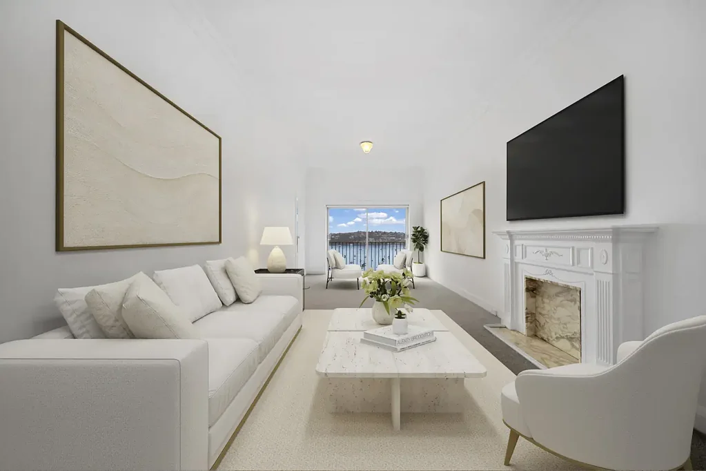 Prestige Three-Bedroom Living with Breathtaking, Glistening Harbour Views