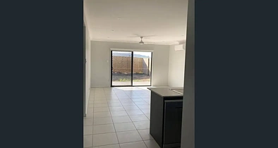 Living room - 33 Langland Circuit, Walloon, QLD 4306